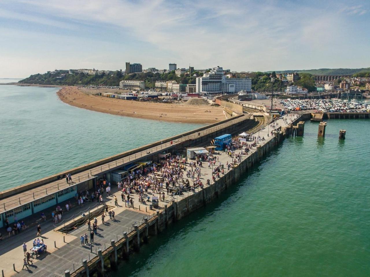 The Portland Hotel Folkestone Buitenkant foto